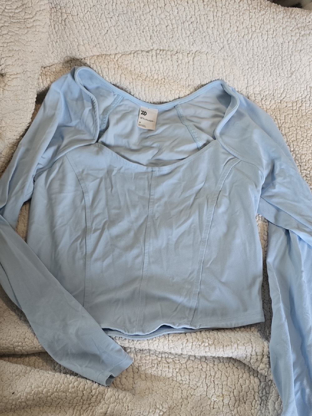 Like New all in motion Light Blue Long-Sleeve Scoop Neck Top